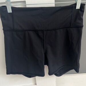 Athleta Yoga short